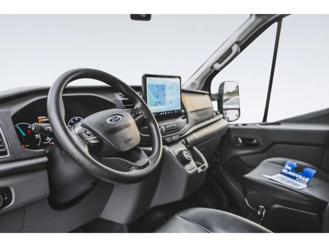 2023 Ford TRANSIT T-350 RWD SRW 178" WB 9500 GVWR AVEC BOÎTE TRANSIT Image principale