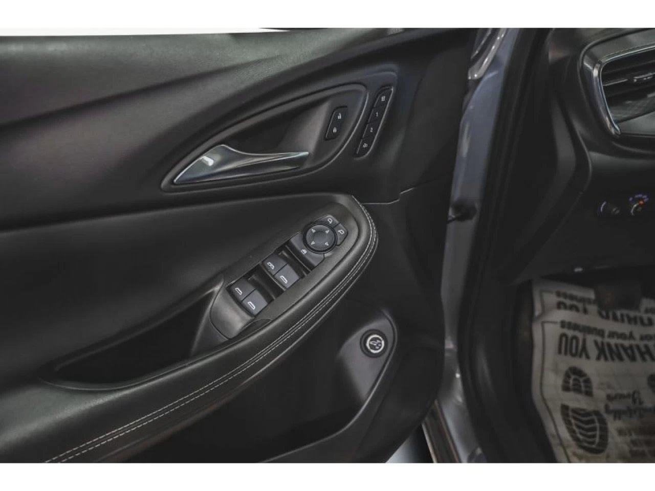 2024 Buick Encore GX AWD 4dr Avenir Image principale