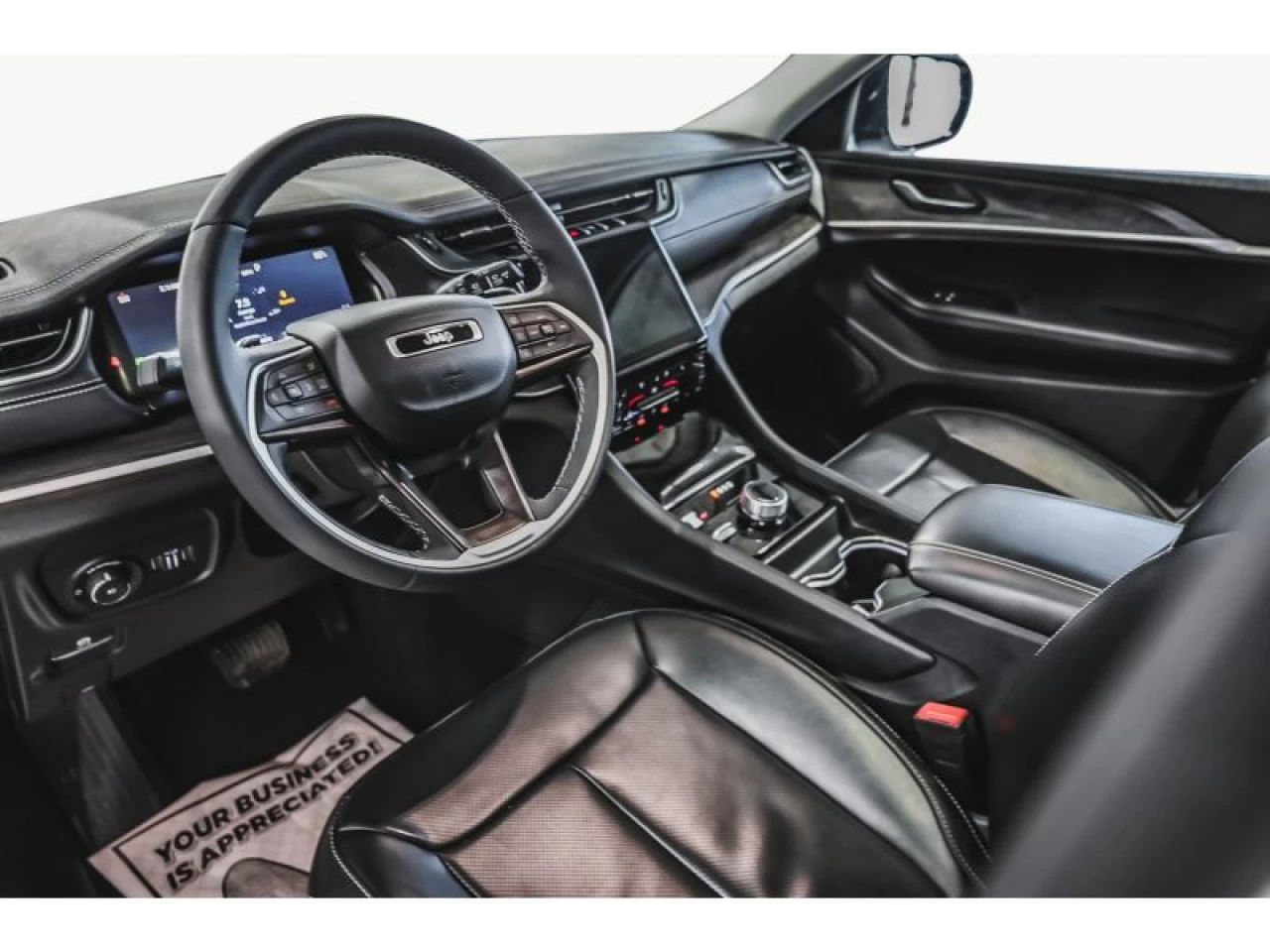 2024 Jeep Grand Cherokee L Limited 4x4 LUXURY TECH 2 BLACK APPEARANCE PCK Image principale