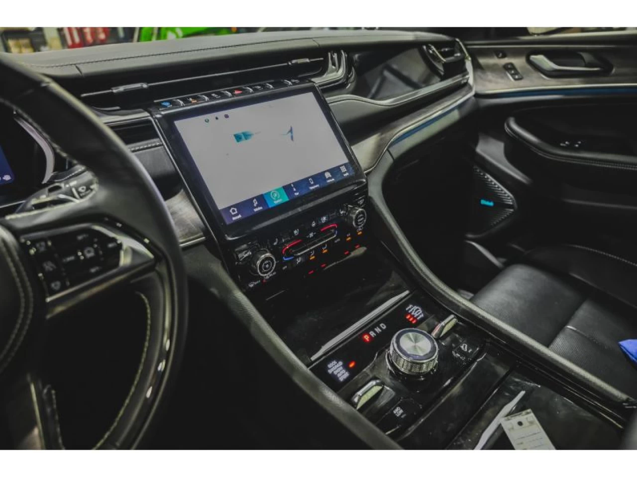 2023 Jeep Grand Cherokee 4xe Overland 4X4 Image principale