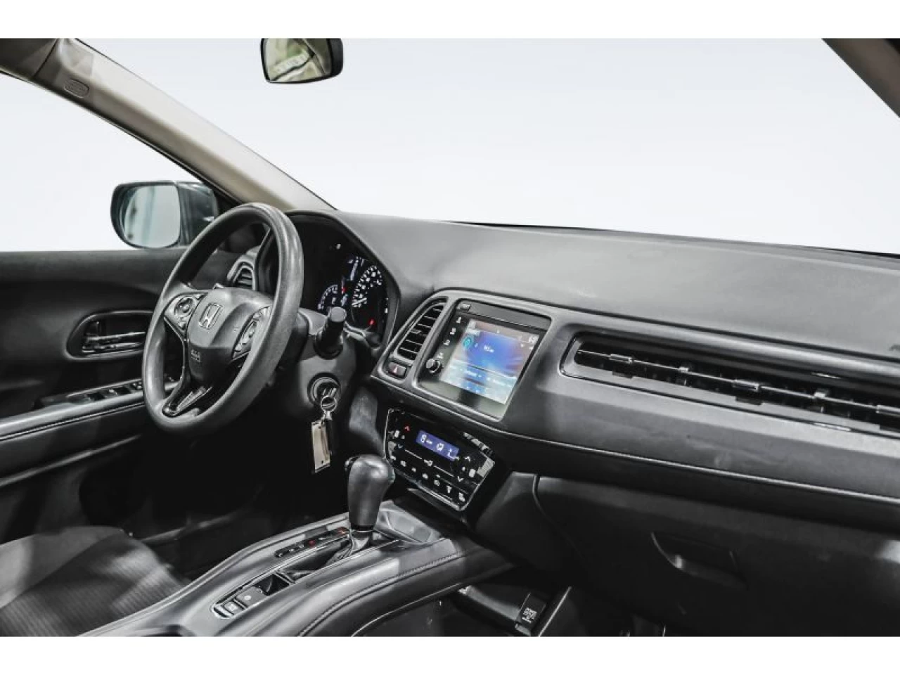 2019 Honda HR-V LX AWD CVT Main Image