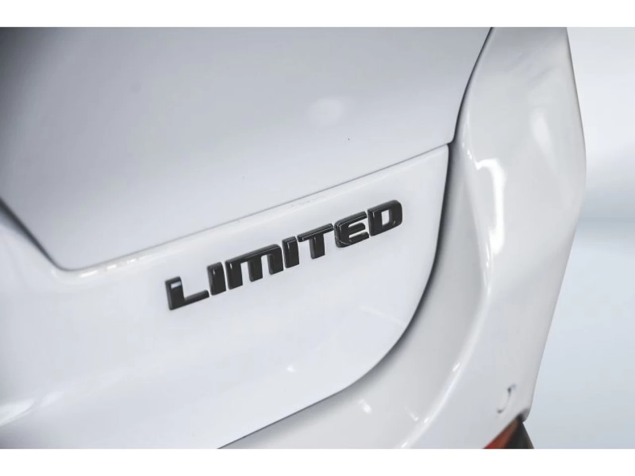 2024 Jeep Grand Cherokee L Limited 4x4 LUXURY TECH 2 BLACK APPEARANCE PCK Image principale