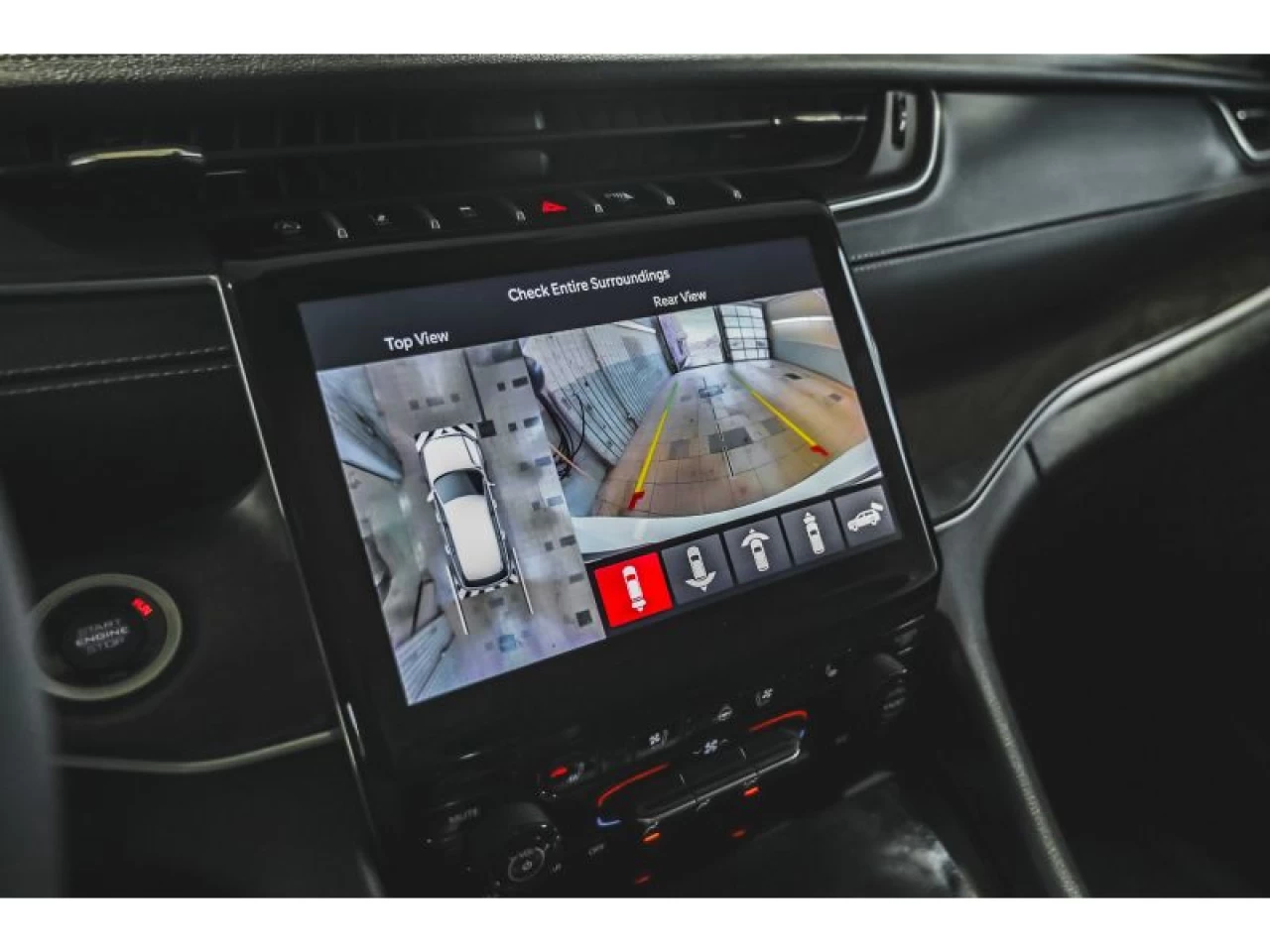 2024 Jeep Grand Cherokee L Limited 4x4 LUXURY TECH 2 BLACK APPEARANCE PCK Image principale