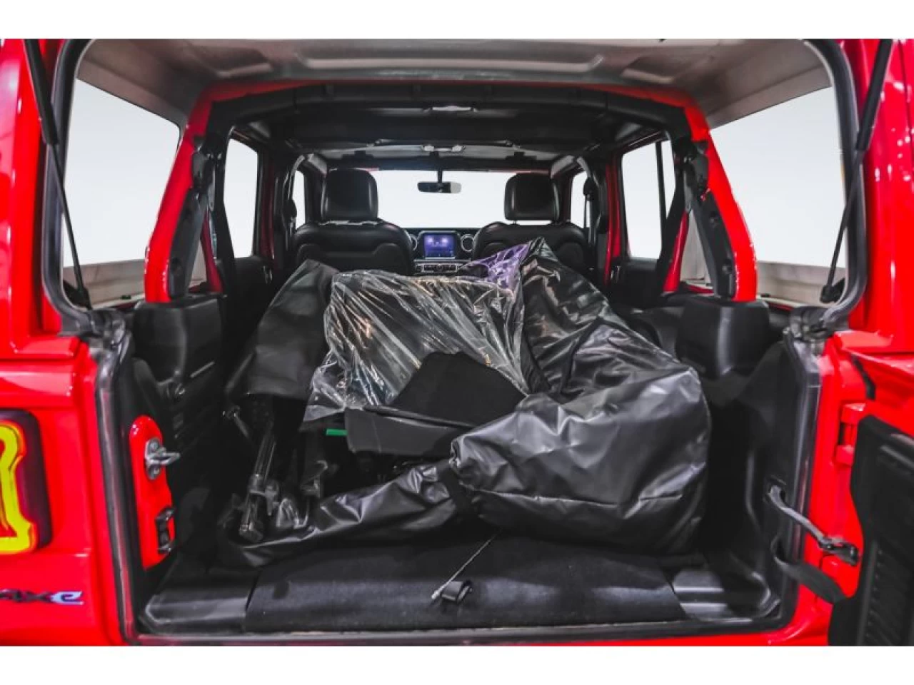 2022 Jeep Wrangler 4XE Unlimited Rubicon 4x4 2 TOITS Image principale