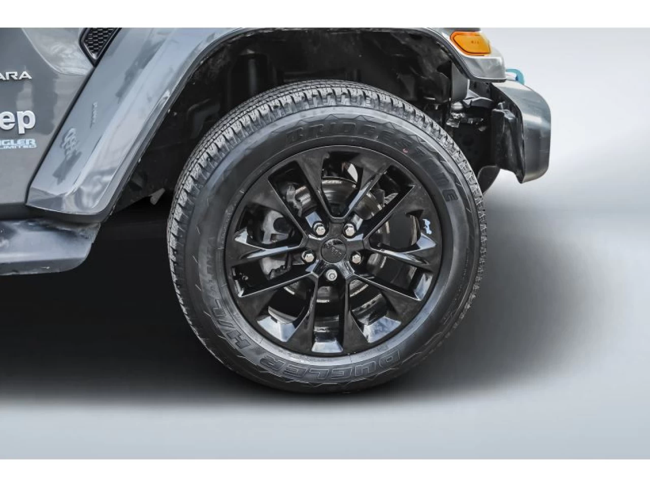 2022 Jeep Wrangler 4XE Sahara 4X4 GROUPE TEMPS FROID ATTELAGE REMORQU Main Image