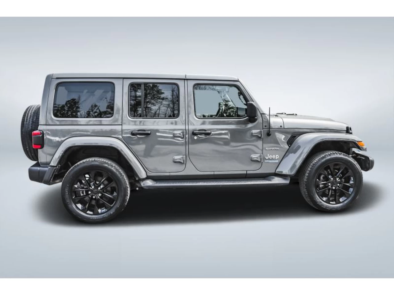 2022 Jeep Wrangler 4XE Sahara 4X4 GROUPE TEMPS FROID ATTELAGE REMORQU Main Image