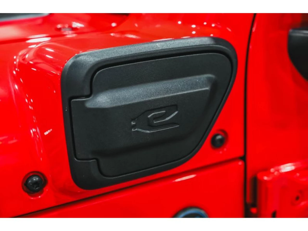 2022 Jeep Wrangler 4XE Unlimited Rubicon 4x4 2 TOITS Main Image
