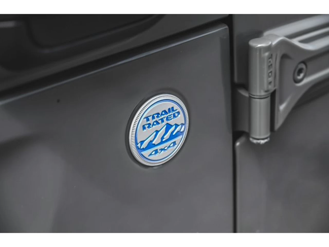 2022 Jeep Wrangler 4XE Sahara 4X4 GROUPE TEMPS FROID ATTELAGE REMORQU Main Image