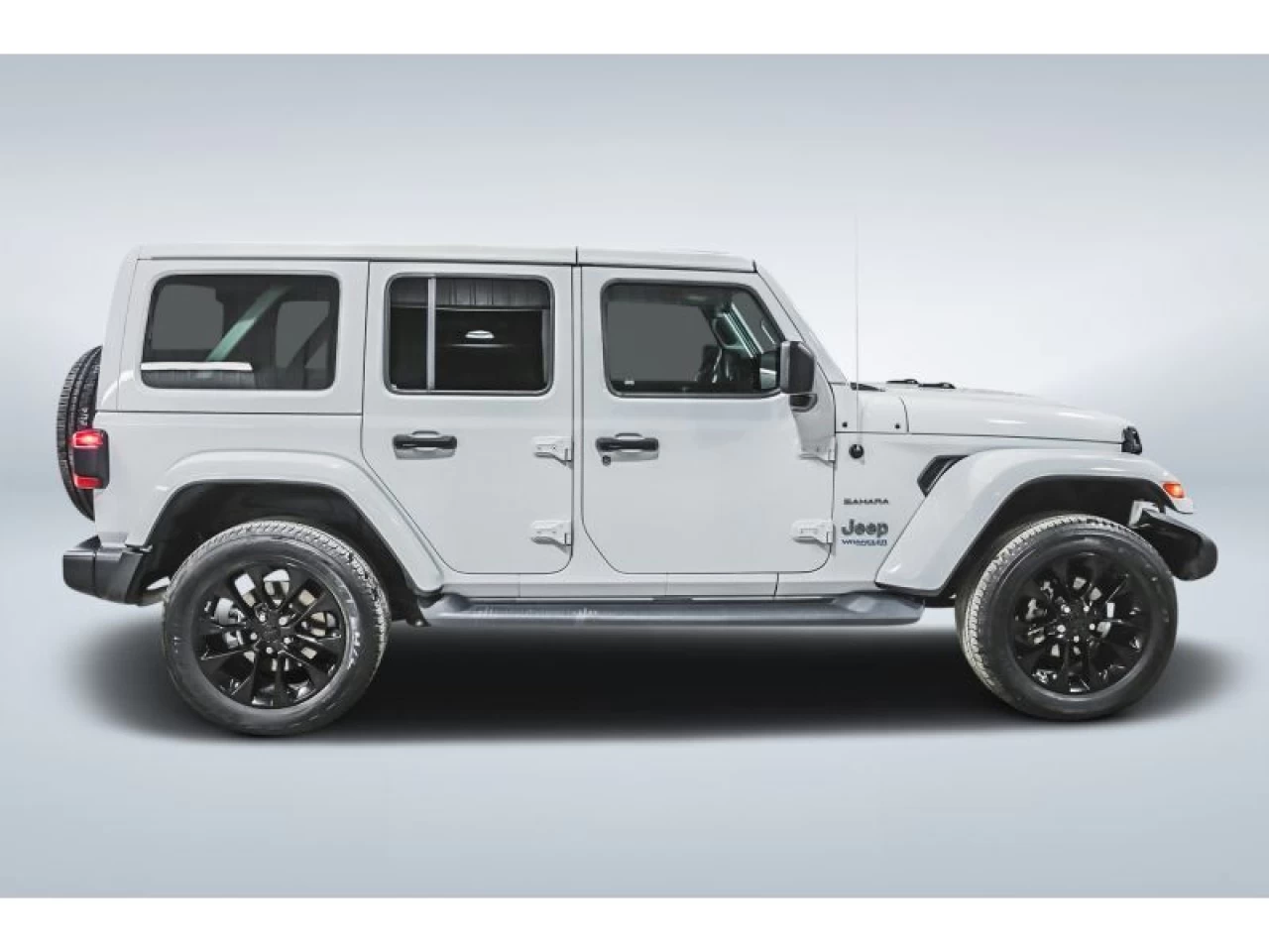 2021 Jeep Wrangler 4XE Unlimited Sahara 4x4 TRAILER TOW GROUP CUIR Image principale