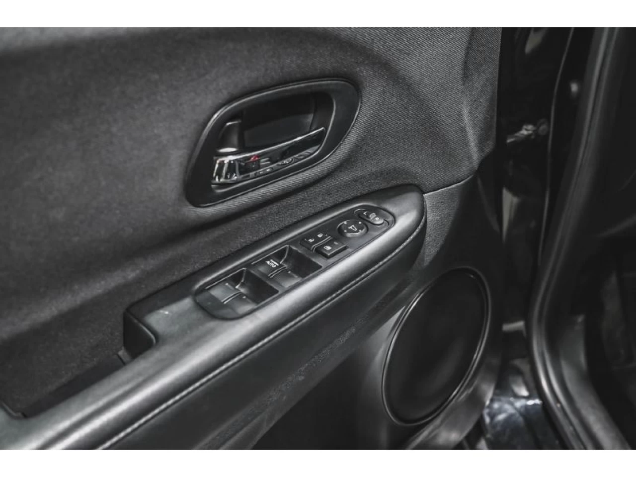 2019 Honda HR-V LX AWD CVT Main Image