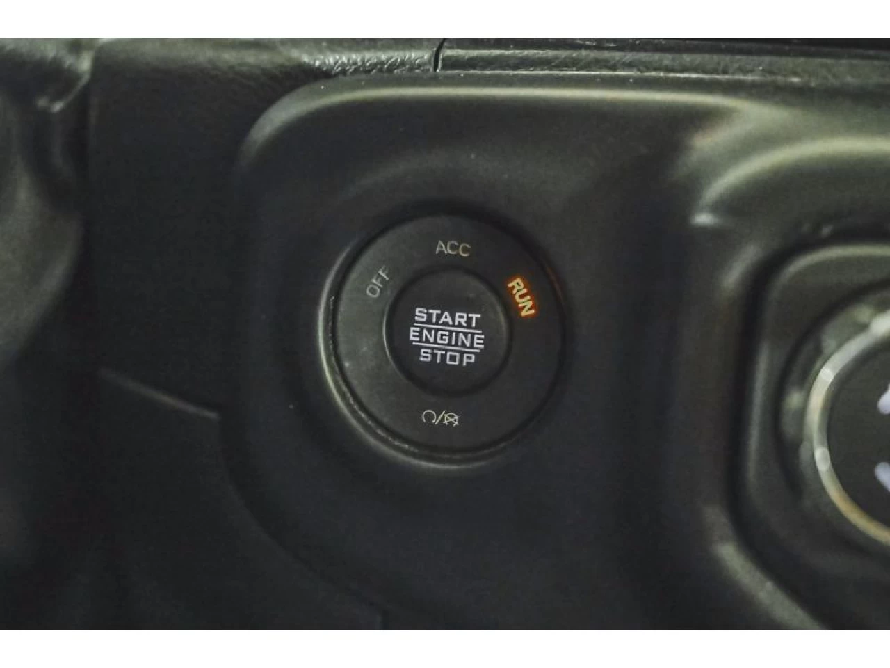 2021 Jeep Wrangler 4xe Unlimited Sahara 4x4 GR. TEMPS ENS REMORQUAGE Image principale