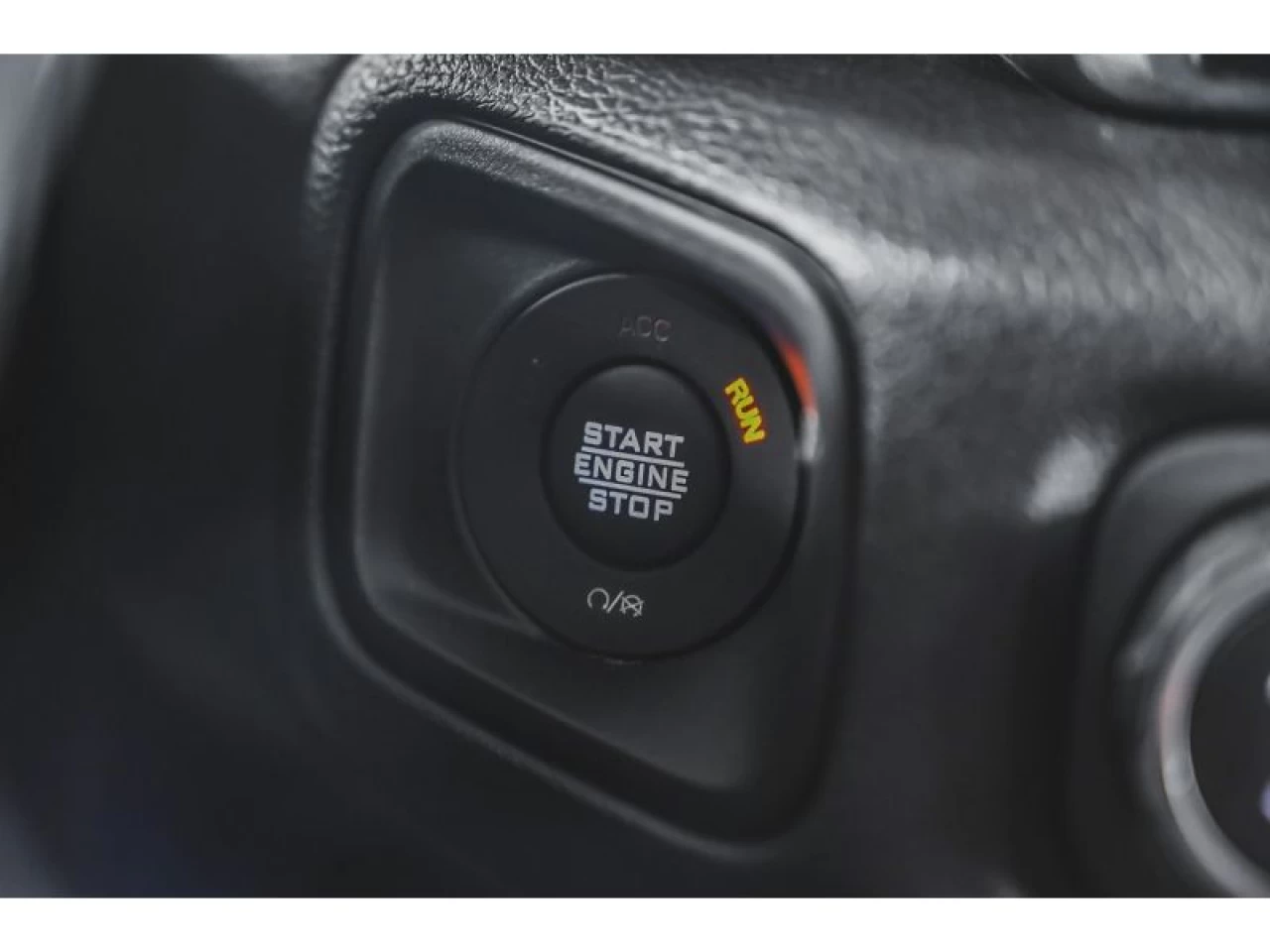 2024 Jeep Wrangler 4xe Willys 4 Door 4x4 GROUPE REMORQUAGE Image principale