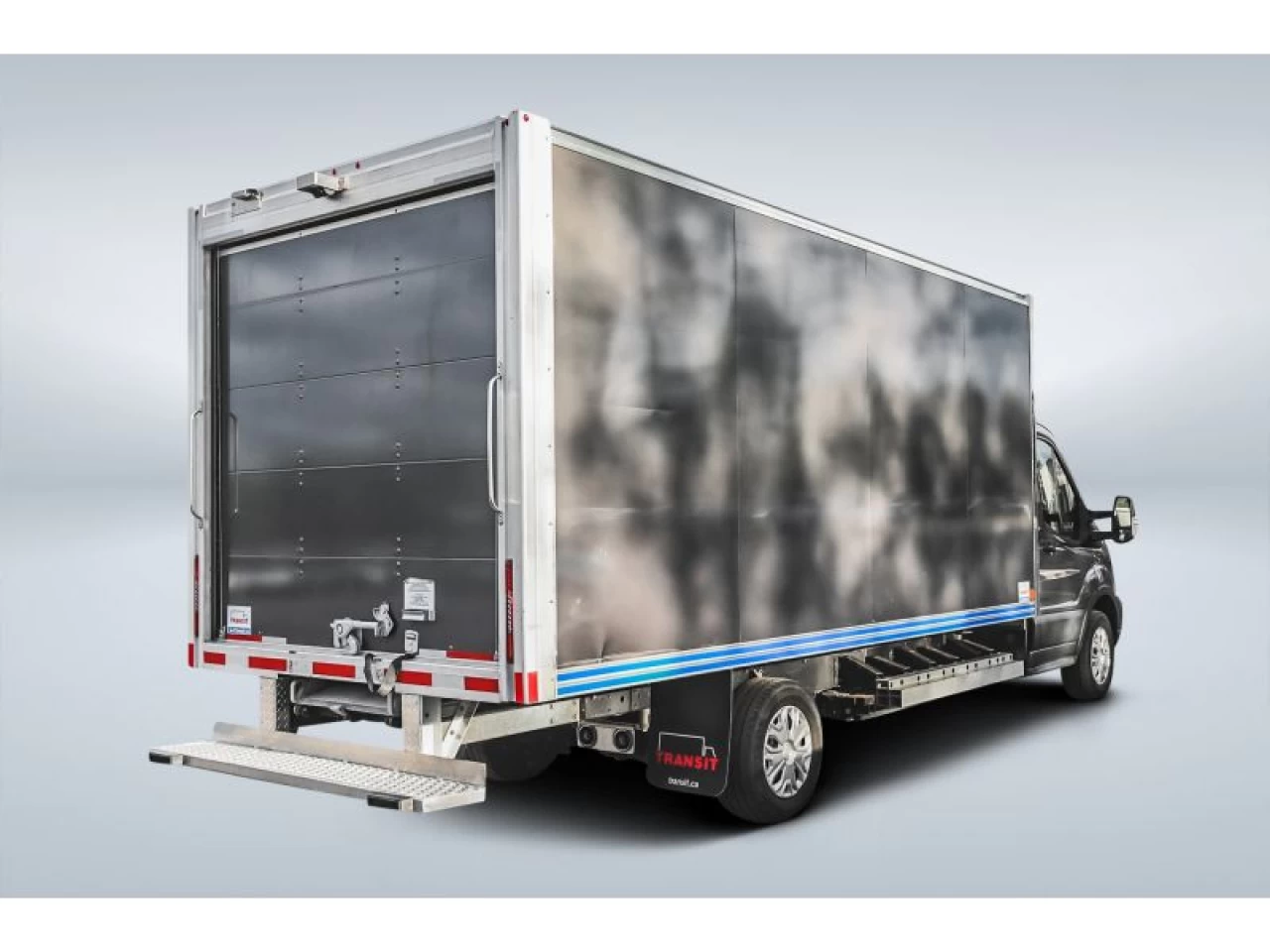 2023 Ford TRANSIT T-350 RWD SRW 178" WB 9500 GVWR AVEC BOÎTE TRANSIT Image principale