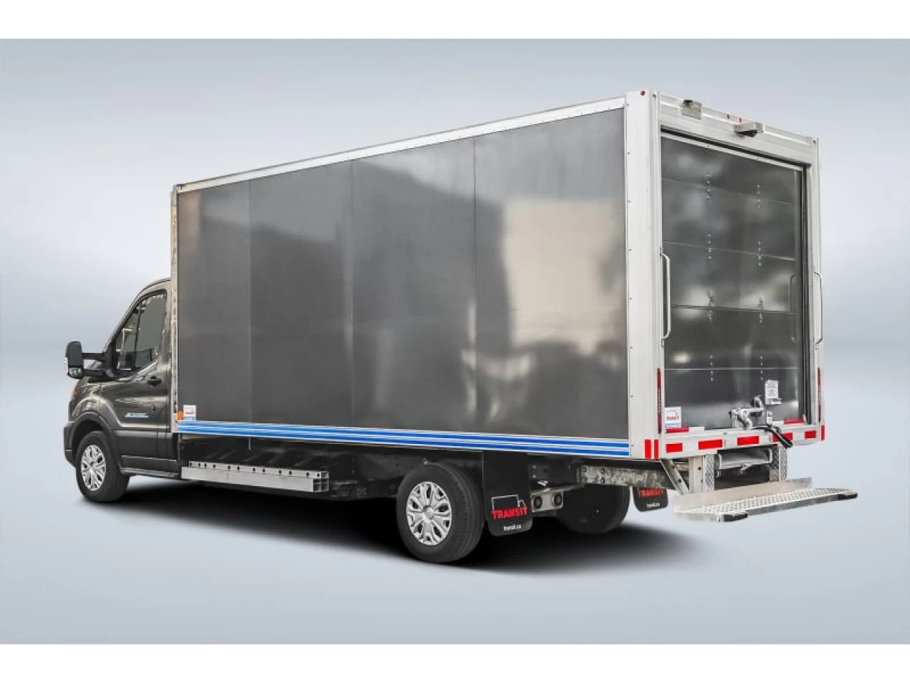 2023 Ford TRANSIT T-350 RWD SRW 178" WB 9500 GVWR AVEC BOÎTE TRANSIT Main Image