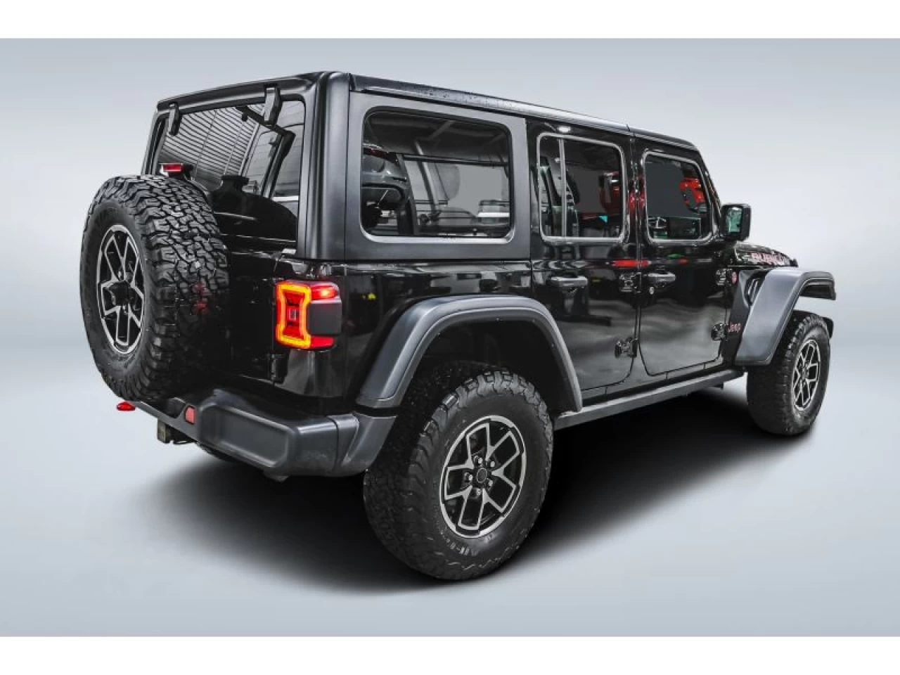 2024 Jeep Wrangler Rubicon 4 Door 4x4 V6 Image principale