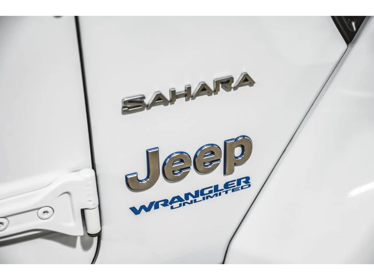 2021 Jeep Wrangler 4XE Unlimited Sahara 4x4F GROUPE REMORQUAGE Image principale
