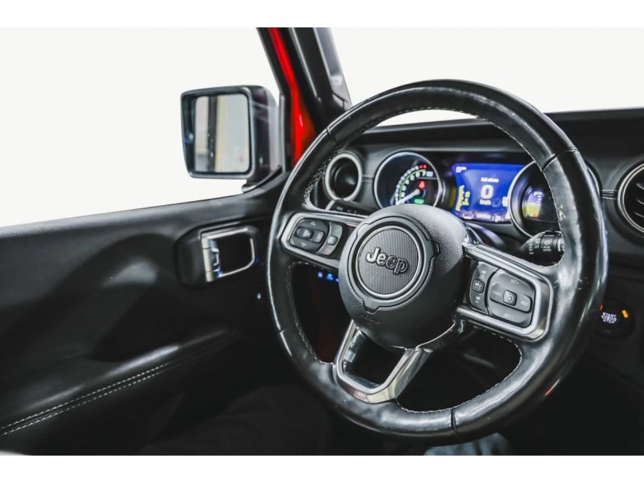 2021 Jeep Wrangler 4XE Unlimited Sahara 4x4 GROUPE REMORQUAGE 2 TOITS Image principale