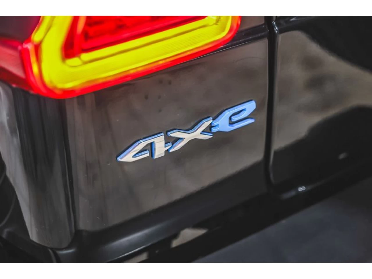 2021 Jeep Wrangler 4xe Unlimited Sahara GROUPE TEMPS FROID Main Image