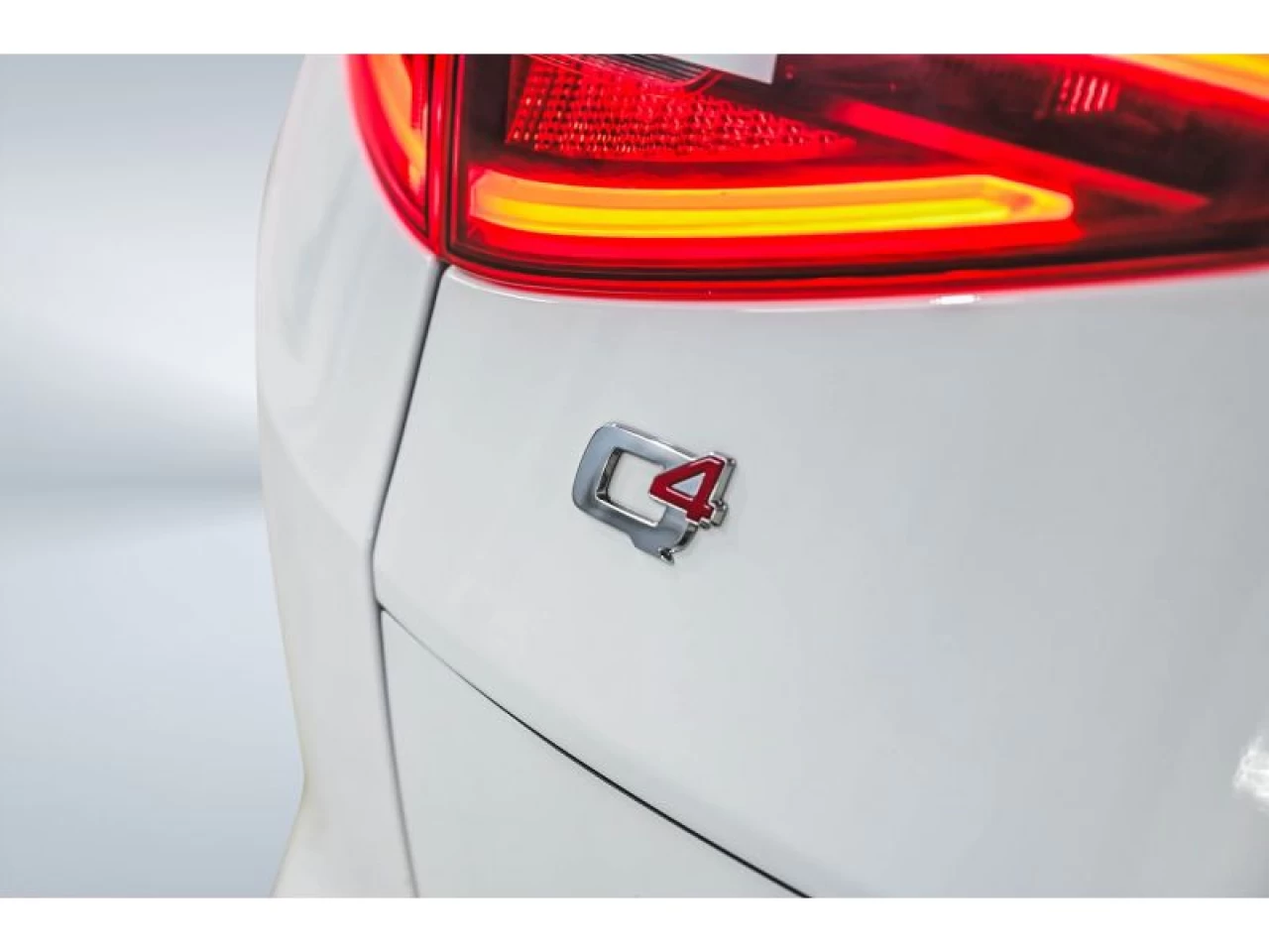 2022 Alfa Romeo Stelvio Veloce AWD Image principale