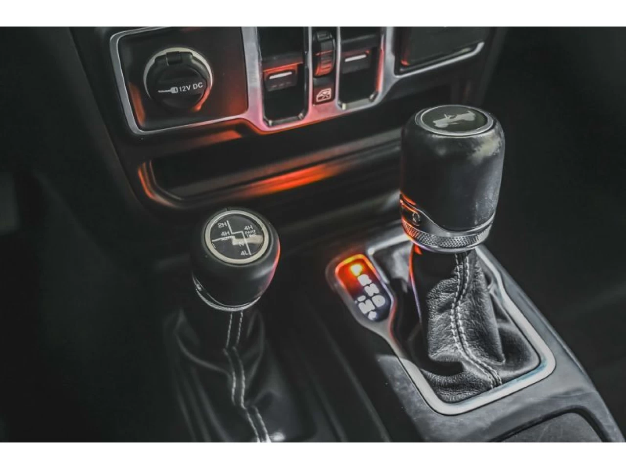 2021 Jeep Wrangler 4XE Unlimited Sahara 4X4 SKY ONE-TOUCH COLD WEATHE Image principale