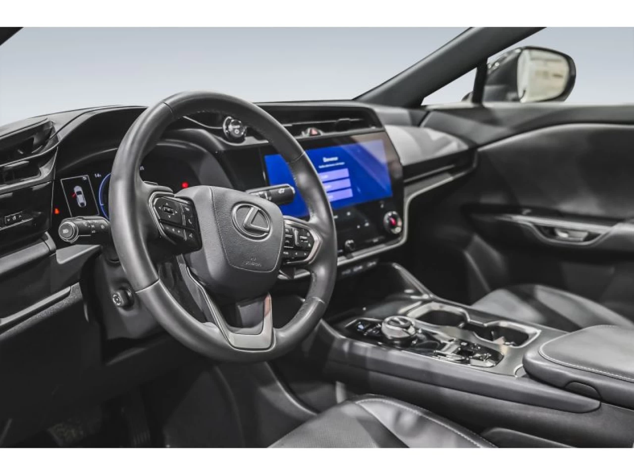 2023 Lexus RZ 450e RZ 450e AWD Image principale