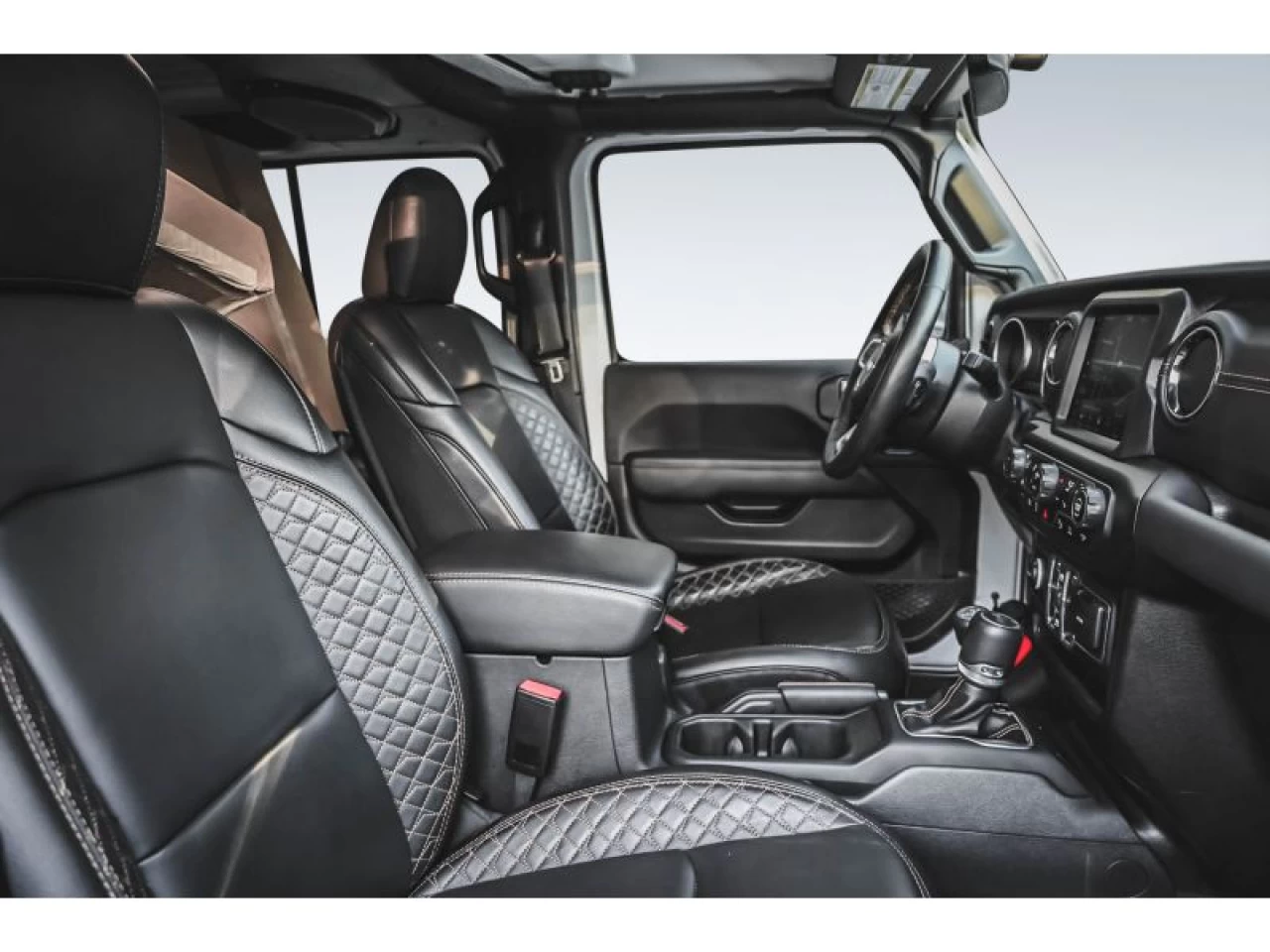 2023 Jeep Wrangler 4XE High Altitude Image principale