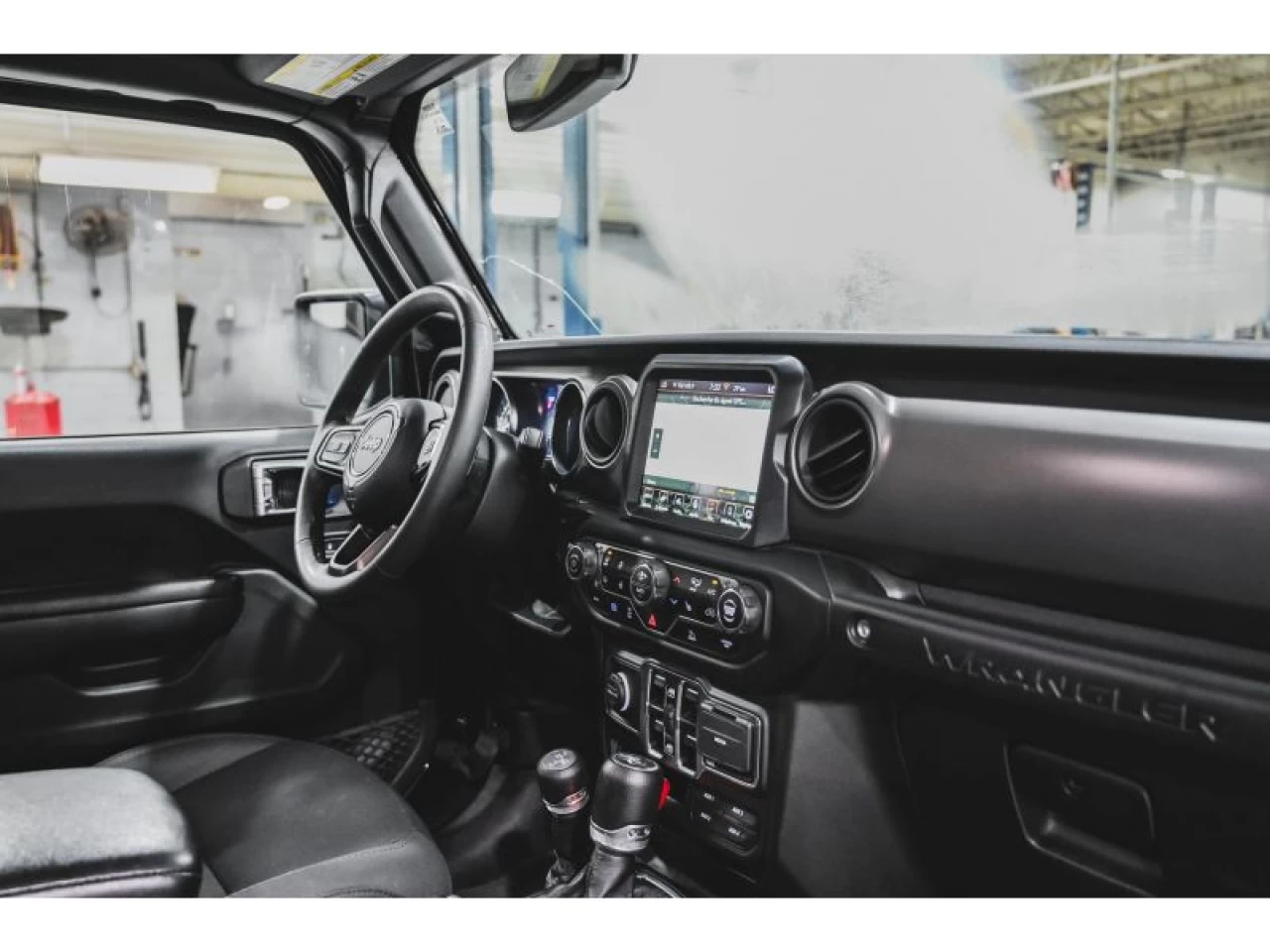 2023 Jeep Wrangler 4XE Willys 4X4 GROUPE REMORQUAGE ET TEMPS FROID Image principale