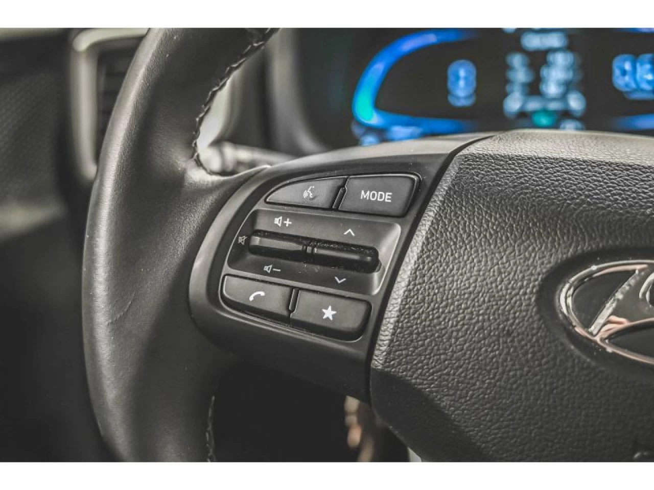 2025 Hyundai Venue Preferred IVT Image principale