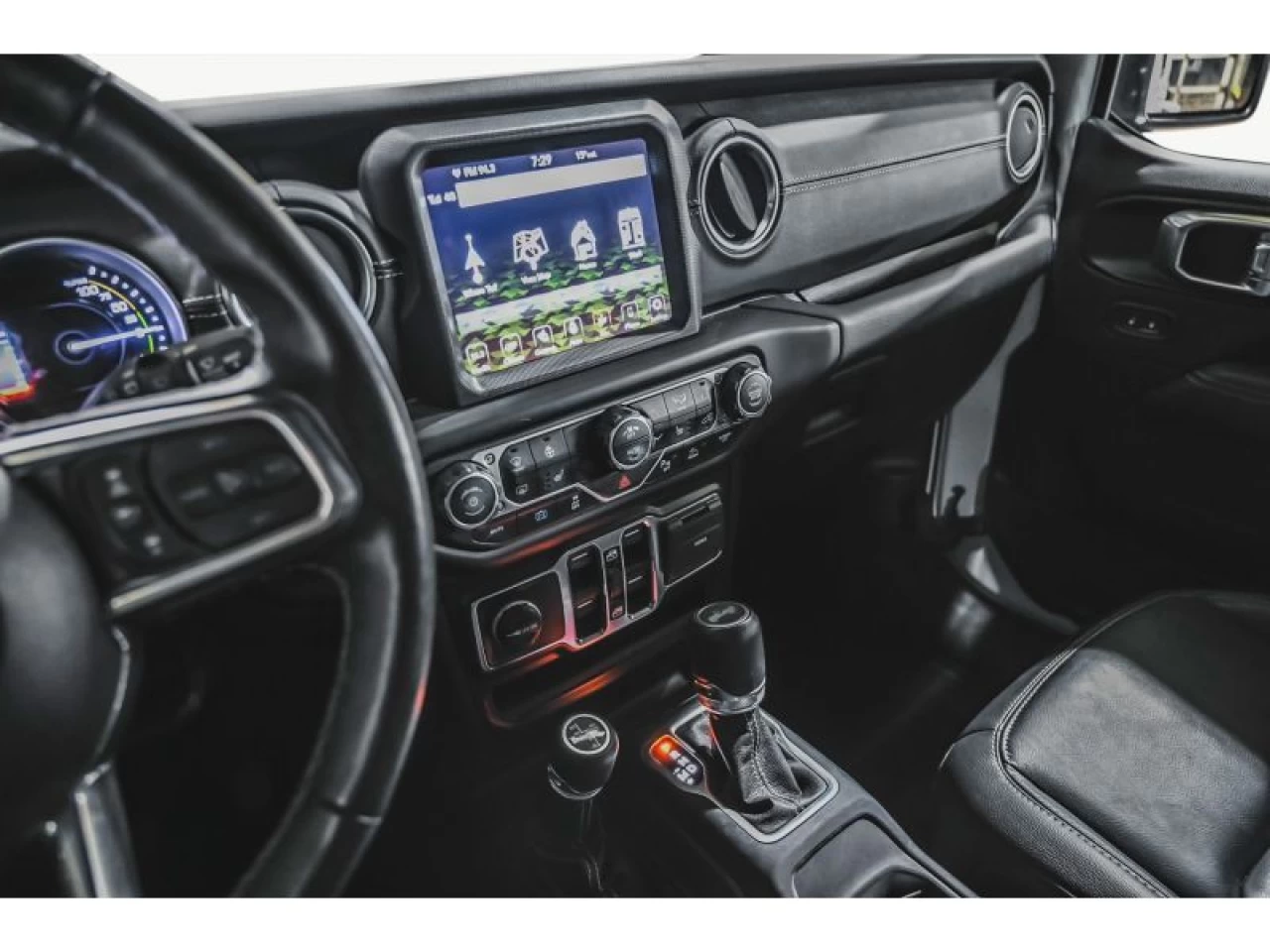 2021 Jeep Wrangler 4XE Unlimited Sahara 4X4 SKY ONE-TOUCH COLD WEATHE Image principale