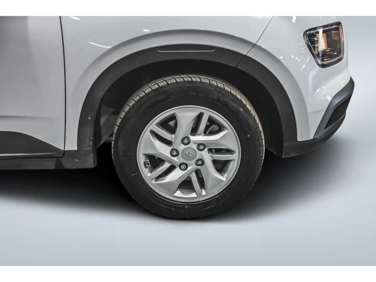 2025 Hyundai Venue Preferred IVT Image principale