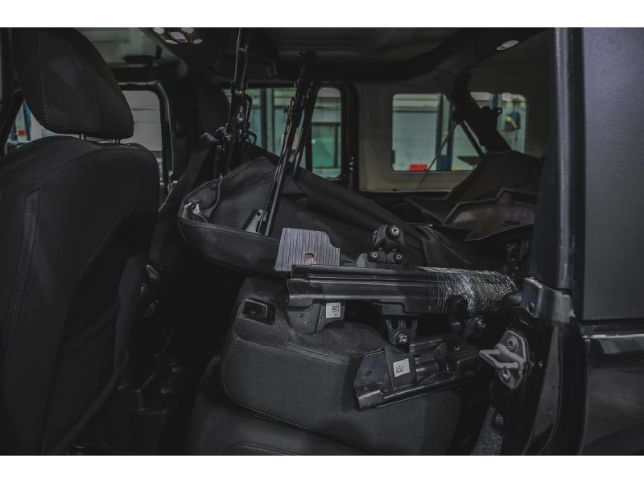 2023 Jeep Wrangler 4XE Willys 4X4 GROUPE REMORQUAGE ET TEMPS FROID Image principale