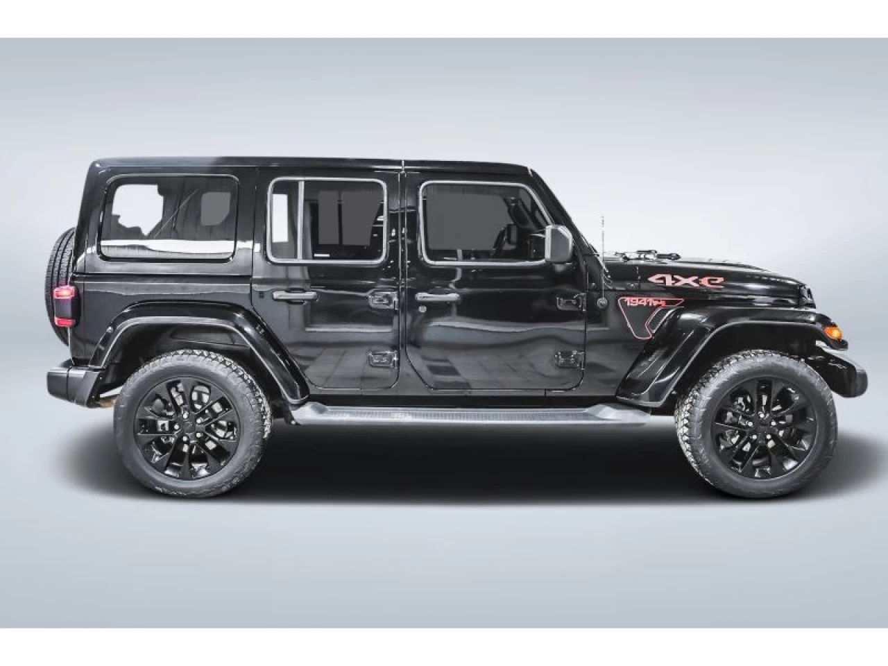 2021 Jeep Wrangler 4xe Unlimited Sahara GROUPE TEMPS FROID Main Image
