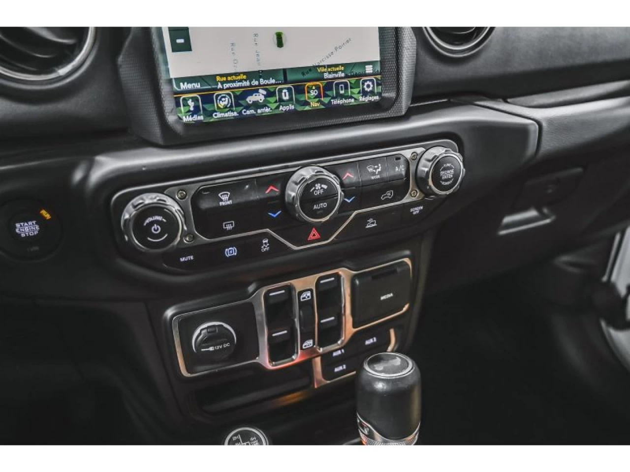 2021 Jeep Wrangler 4XE Unlimited Sahara 4x4F GROUPE REMORQUAGE Image principale