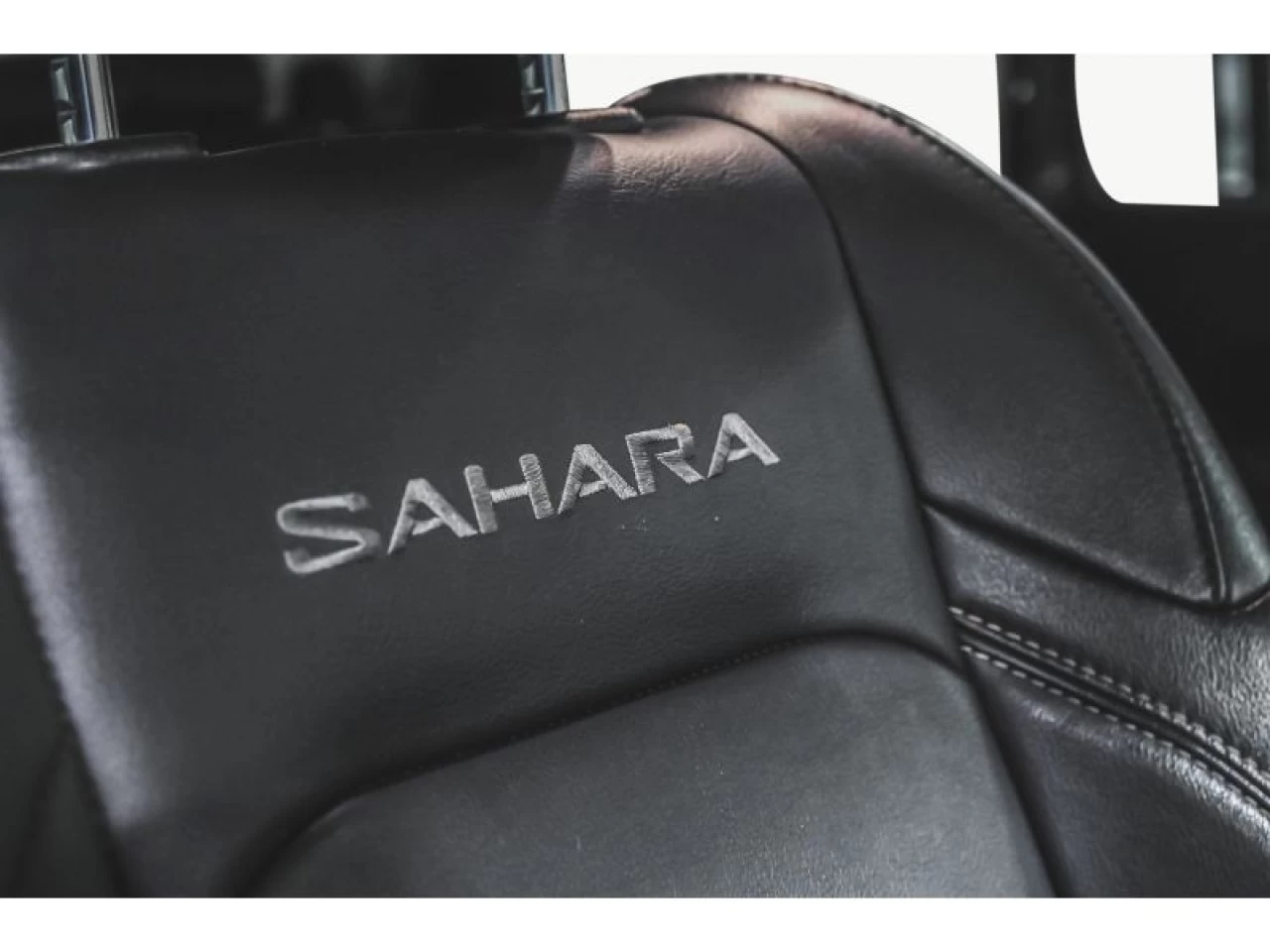 2021 Jeep Wrangler 4xe Unlimited Sahara 4x4 GR. TEMPS ENS REMORQUAGE Image principale