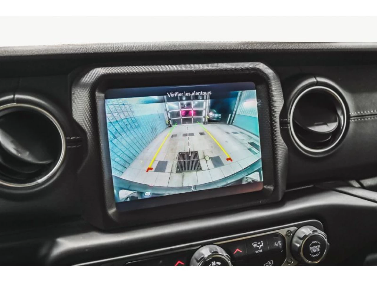 2021 Jeep Wrangler 4XE Unlimited Sahara 4x4F GROUPE REMORQUAGE Main Image