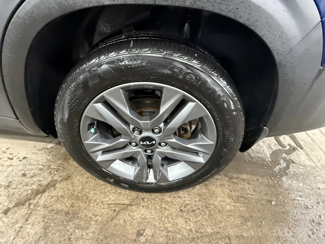 2023 Kia Seltos EX Awd cuir apple carplay Toit **approuvÉe 99,9%** Image principale