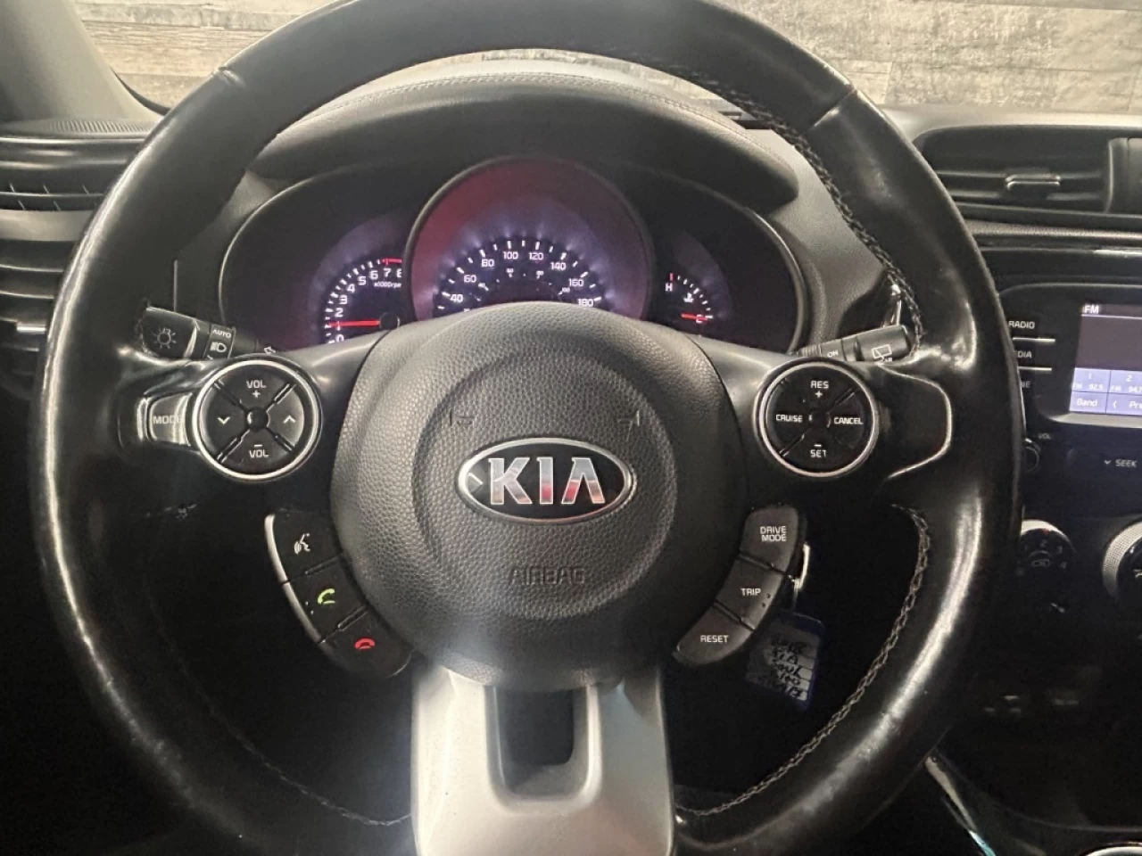 2018 Kia Soul EX CUIR TOIT CAM DE RECUL **APPROUVÉ À 99.9%** Image principale