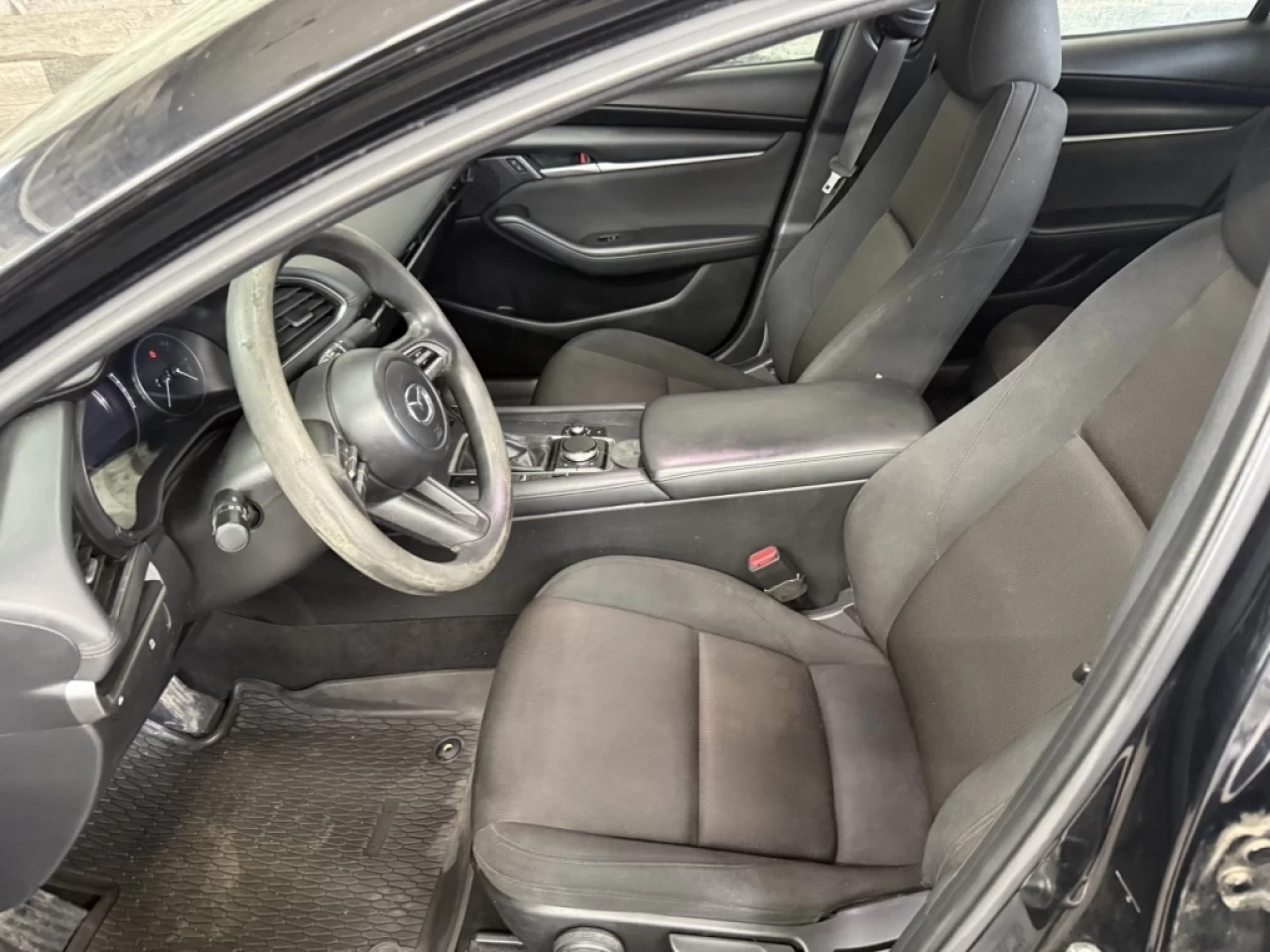 2021 Mazda Mazda3 GX Image principale