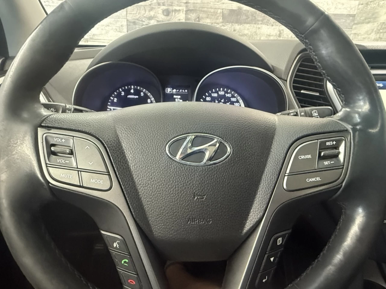 2017 Hyundai Santa Fe XL Luxury AWD 7 PASS CUIR NAV TOIT **APPROUVÉ À 99.9% Image principale