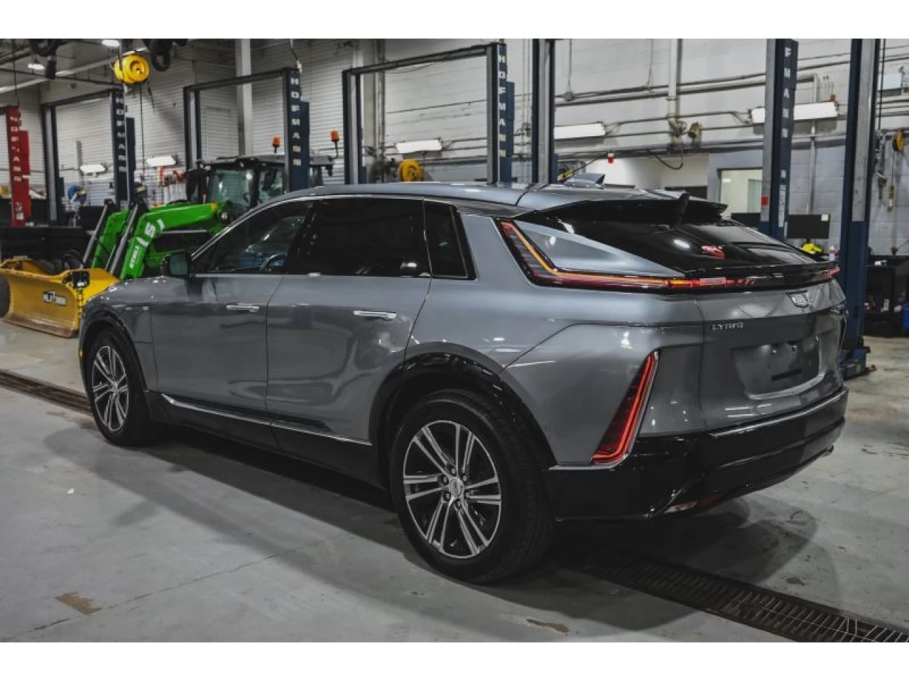 2024 Cadillac LYRIQ Luxury 2 AWD Image principale