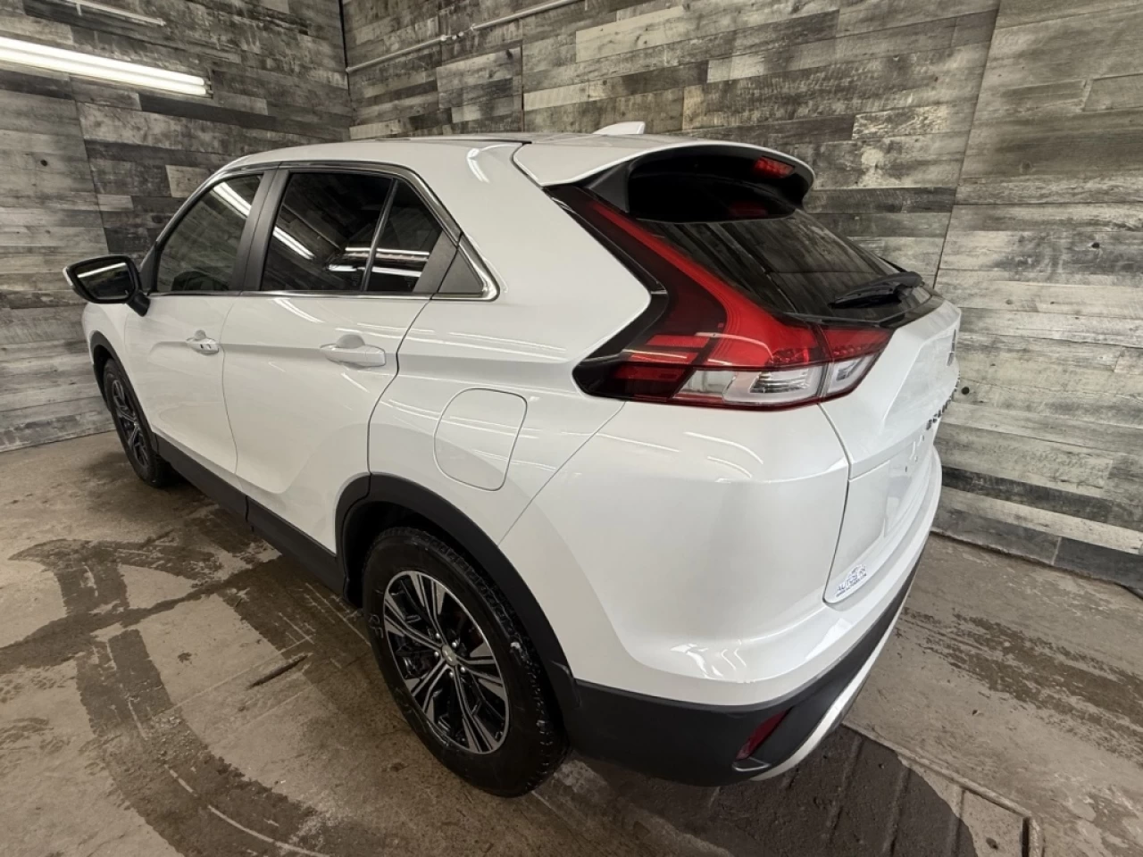 2022 Mitsubishi Eclipse Cross SE AWD CAM DE RECUL ** APPROUVÉ À 99.9%** Image principale