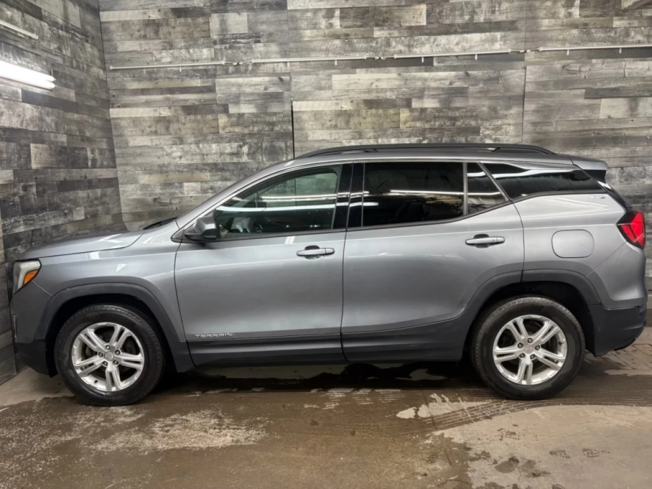 2018 GMC Terrain SLE Awd CamÉra de recul **ApprouvÉ À 99.9%** Image principale