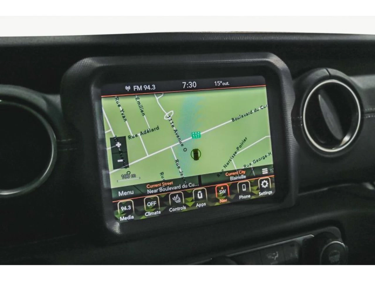 2021 Jeep Wrangler 4XE Unlimited Sahara 4X4 SKY ONE-TOUCH COLD WEATHE Main Image