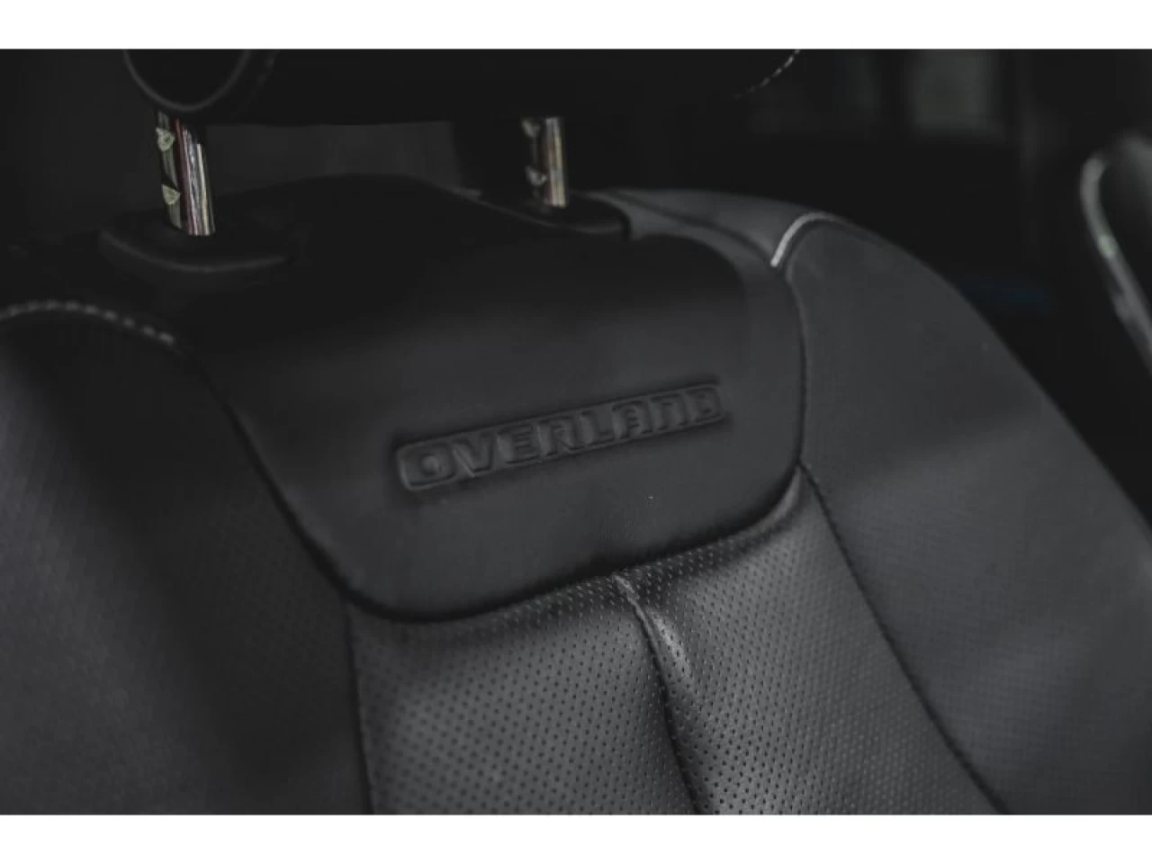 2023 Jeep Grand Cherokee 4xe Overland 4X4 Main Image