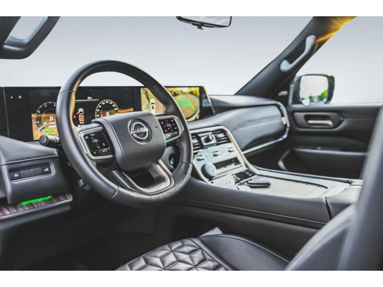 2025 Nissan Armada Platinum 4X4 FULL Image principale