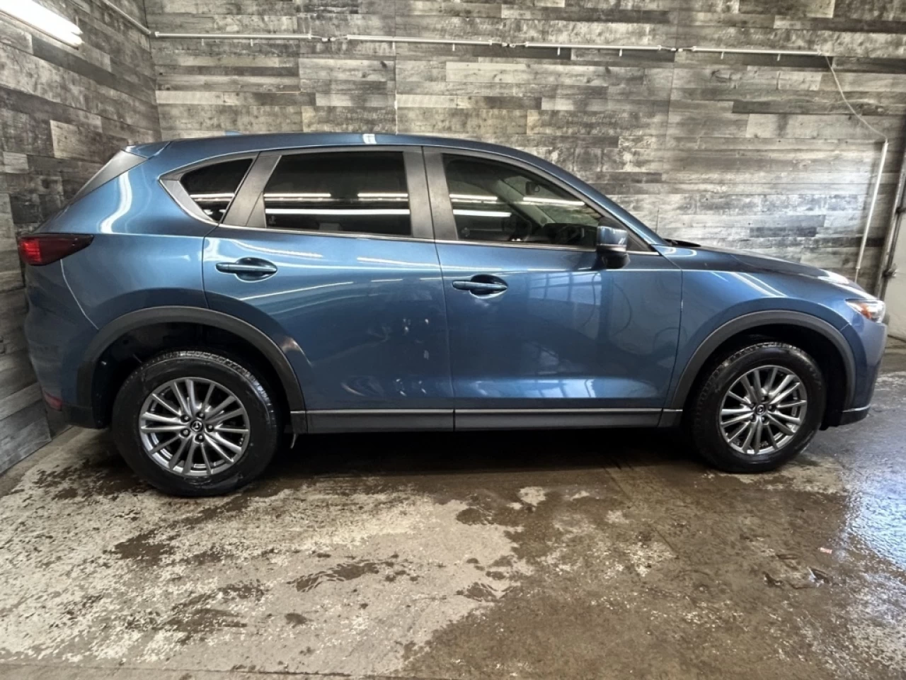 2018 Mazda CX-5 GS AWD NAV CUIR **APPROUVÉE 99,9%** Main Image