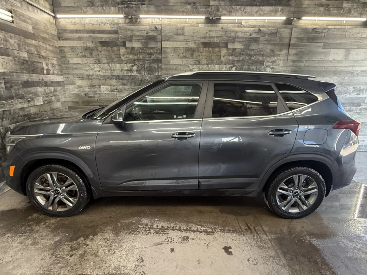 2022 Kia Seltos EX AWD CUIR TOIT PANO **APPROUVÉ À 99.9%** Image principale