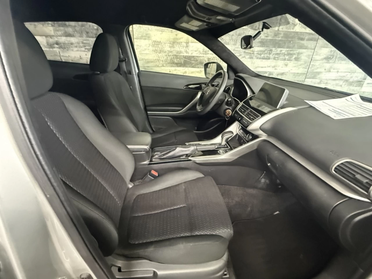 2020 Mitsubishi Eclipse Cross ES Bluetooth Mag Sieges chauffant **ApprouvÉe 99,9 Image principale