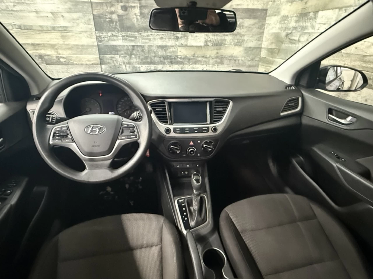 2019 Hyundai Accent PrivilÉgiÉ Auto Bluetooth sieges chauffant **Appro Image principale