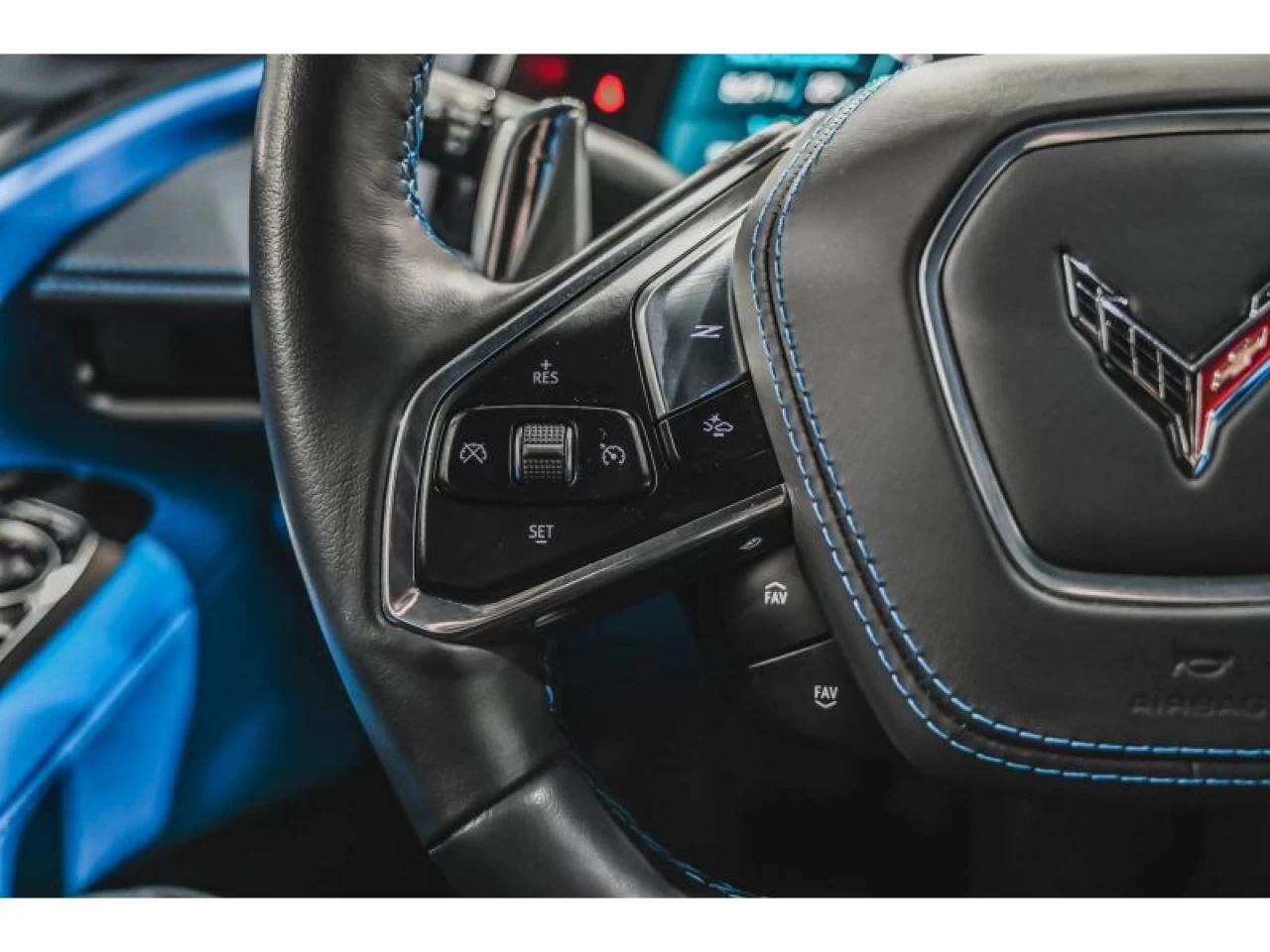 2025 Chevrolet Corvette 3LT MAGNETIC RIDE PERFORMANCE EXHAUST Main Image